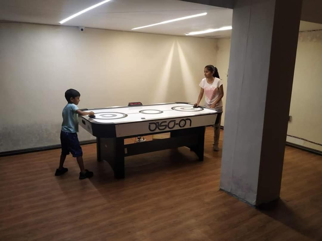 Stay10 Luxury Service Apartment Indore Esterno foto