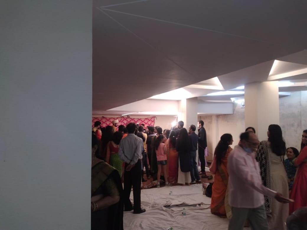 Stay10 Luxury Service Apartment Indore Esterno foto